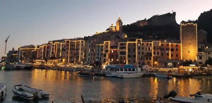 Casa Vacanze Luna Porto Venere Dış mekan fotoğraf